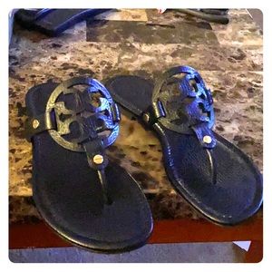 NWB Pebbled black leather Tory Burch Miller